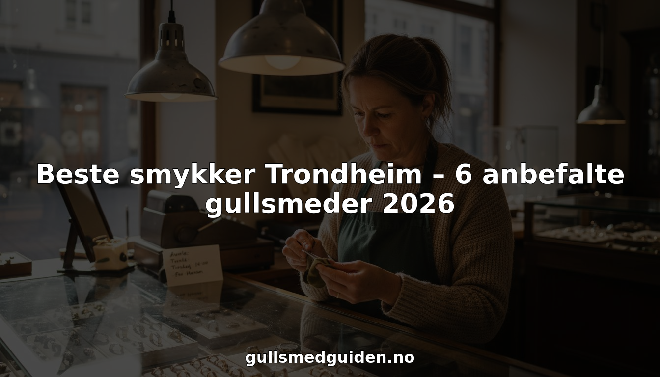 En gullsmed pusser og polerer en ring i butikken sin i Trondheim.